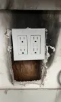 farashi-electric-burnt-outlet-repair-after-los-angeles